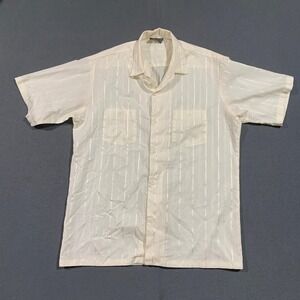 Vintage Triumph of California Mens Large Cream Satin Stripe Short Sleeve Shirt